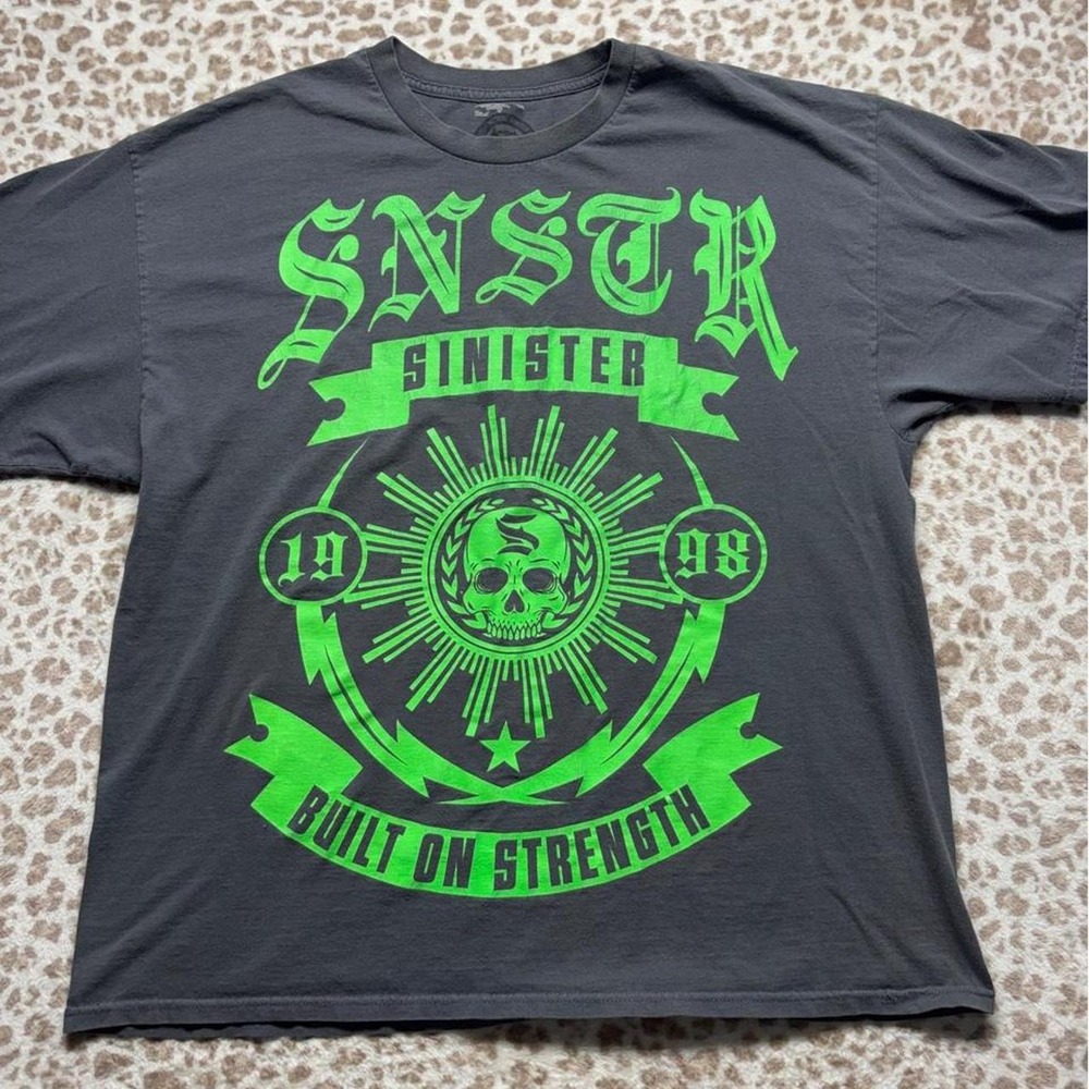 RARE VINTAGE 1998 SINISTER "BUILT ON STRENGTH" GRAPHIC TEE